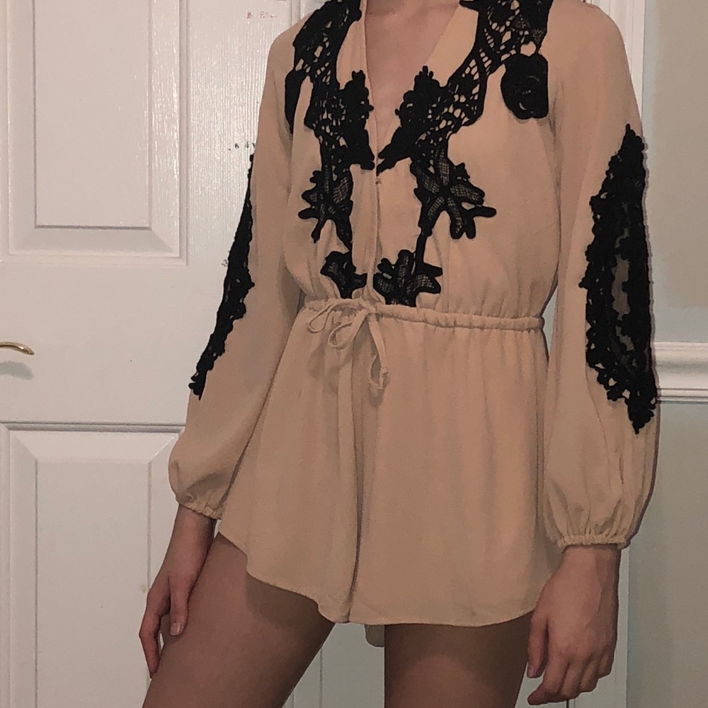 Tan and black lace romper (Dillard’s)